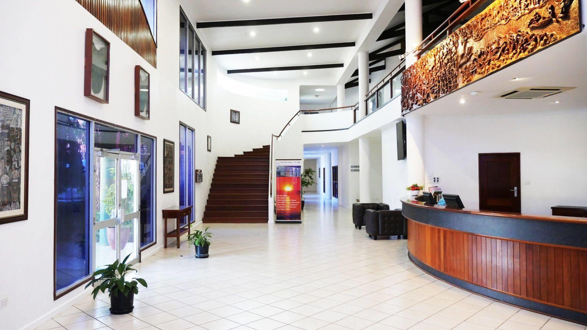 Отель Madang Star International Экстерьер фото
